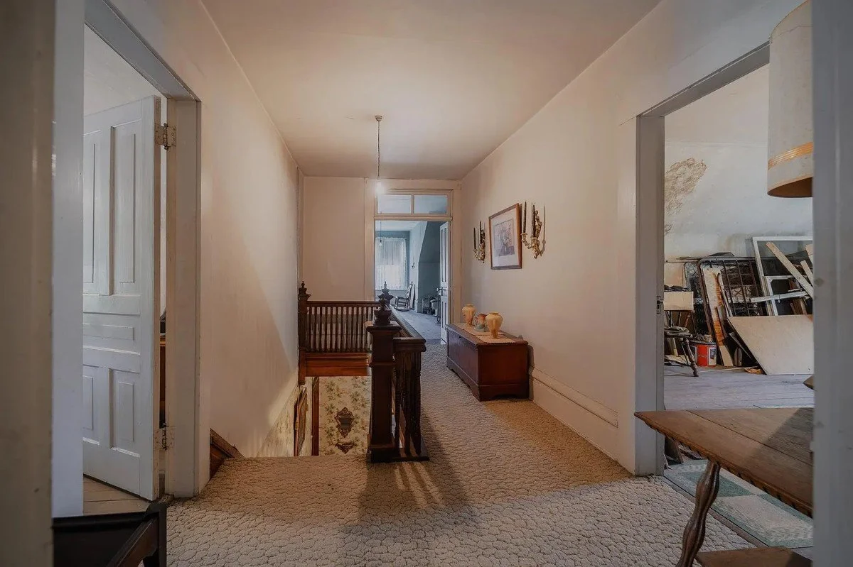 1897 Victorian house Rogersville Tennessee - 63 - hallway.webp