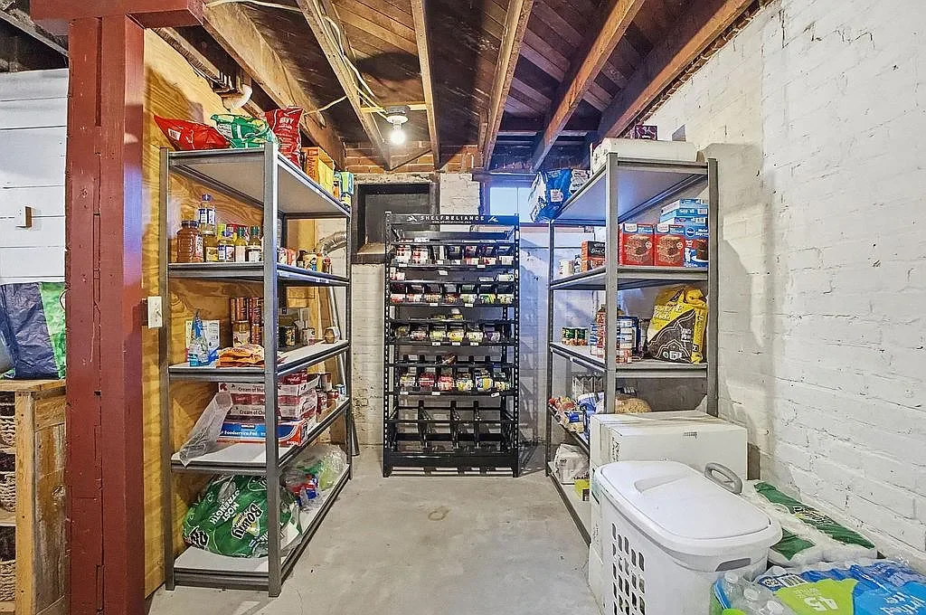 1893 Traditional house Saint Joseph Missouri - 53 - basement.webp