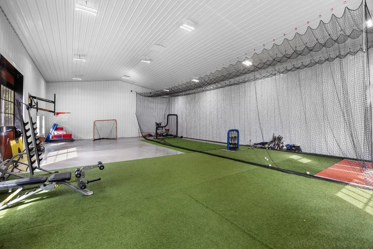 1840 Italianate house Chesterfield New Jersey - 80 - gym.webp