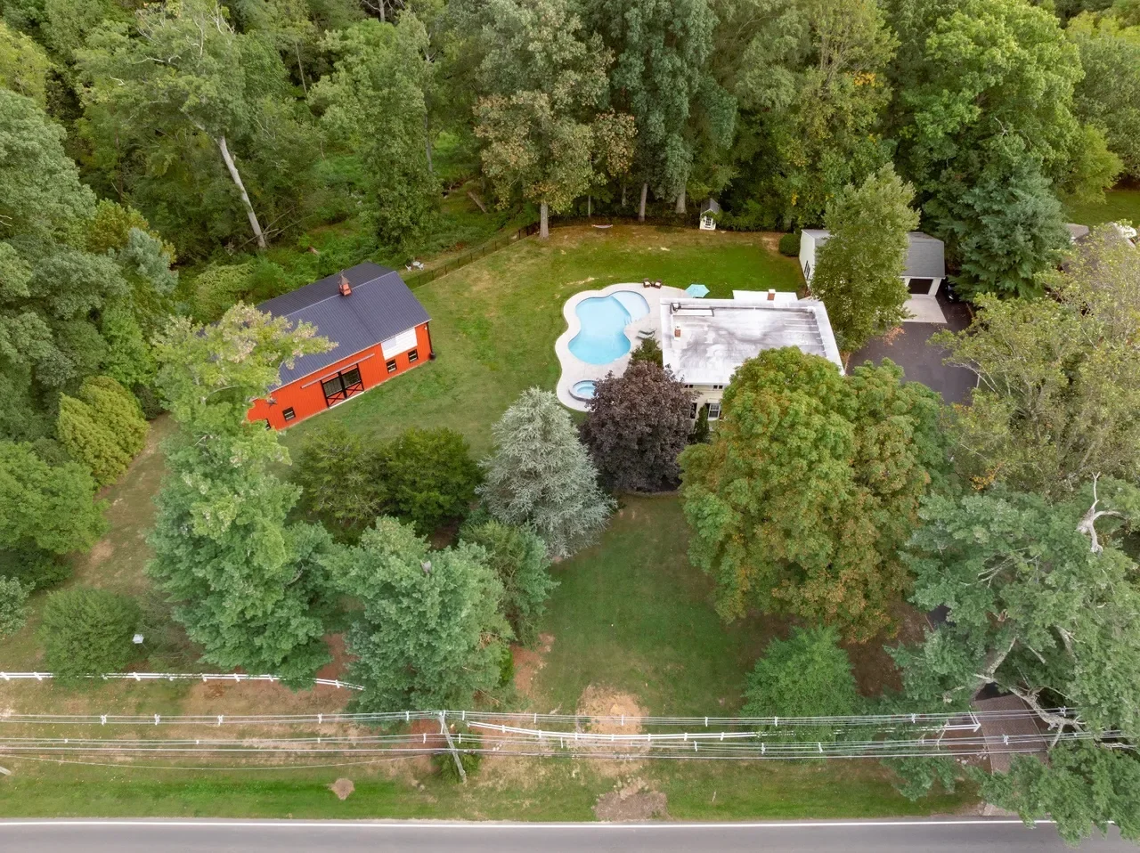 1840 Italianate house Chesterfield New Jersey - 84 - aerial view.webp