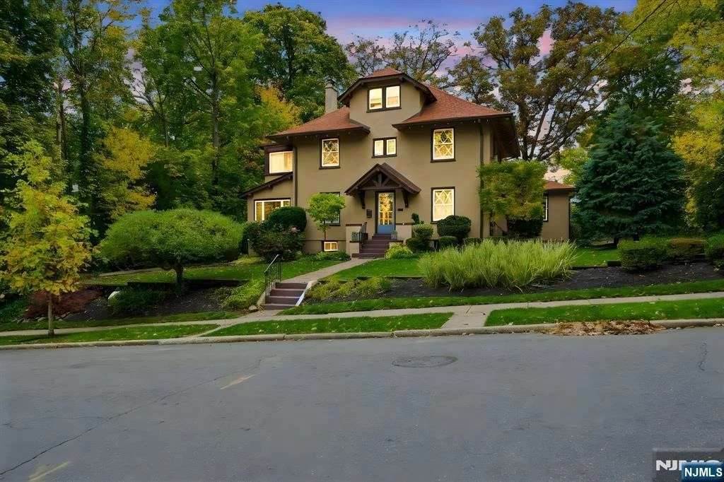 1917 Center Hall Colonial house Nutley Township New Jersey - 1 - front view.jpg