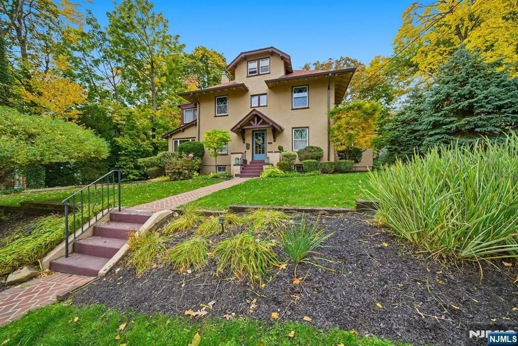1917 Center Hall Colonial house Nutley Township New Jersey - 3 - front view.jpg