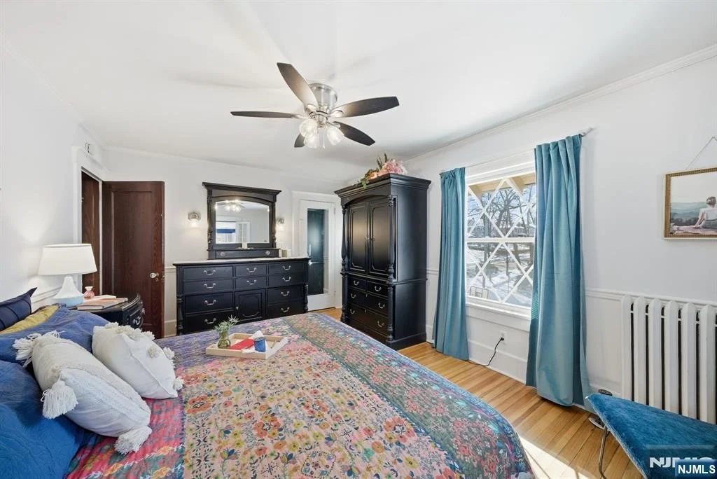 1917 Center Hall Colonial house Nutley Township New Jersey - 25 - bedroom.jpg