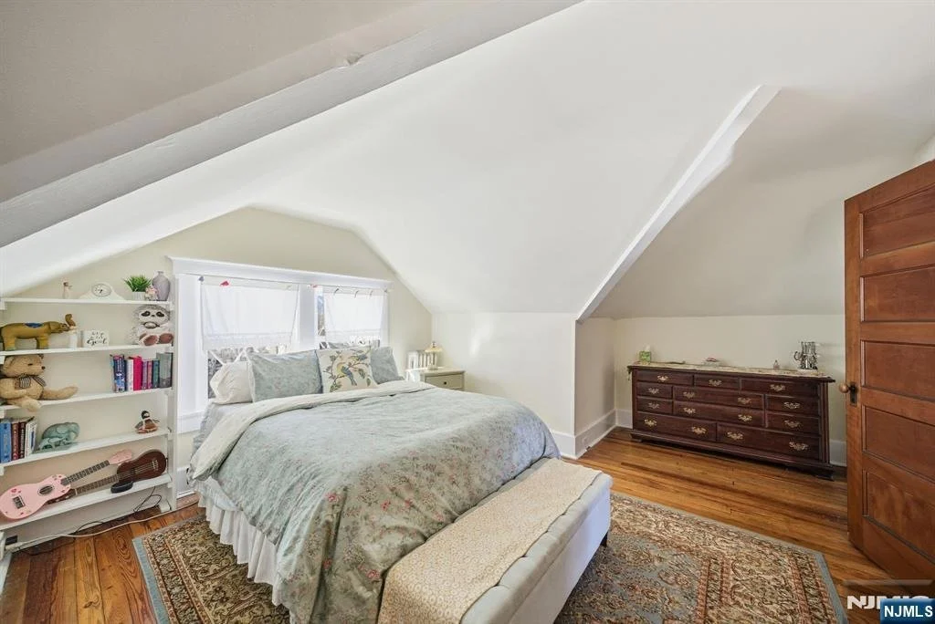 1917 Center Hall Colonial house Nutley Township New Jersey - 36 - bedroom.jpg