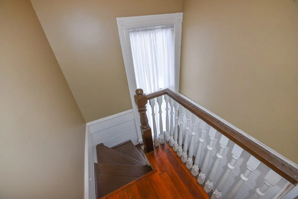 The Brown Neuffer Ford House, 1900 Queen Anne Abbeville South Carolina - 65 - bathroom.jpg