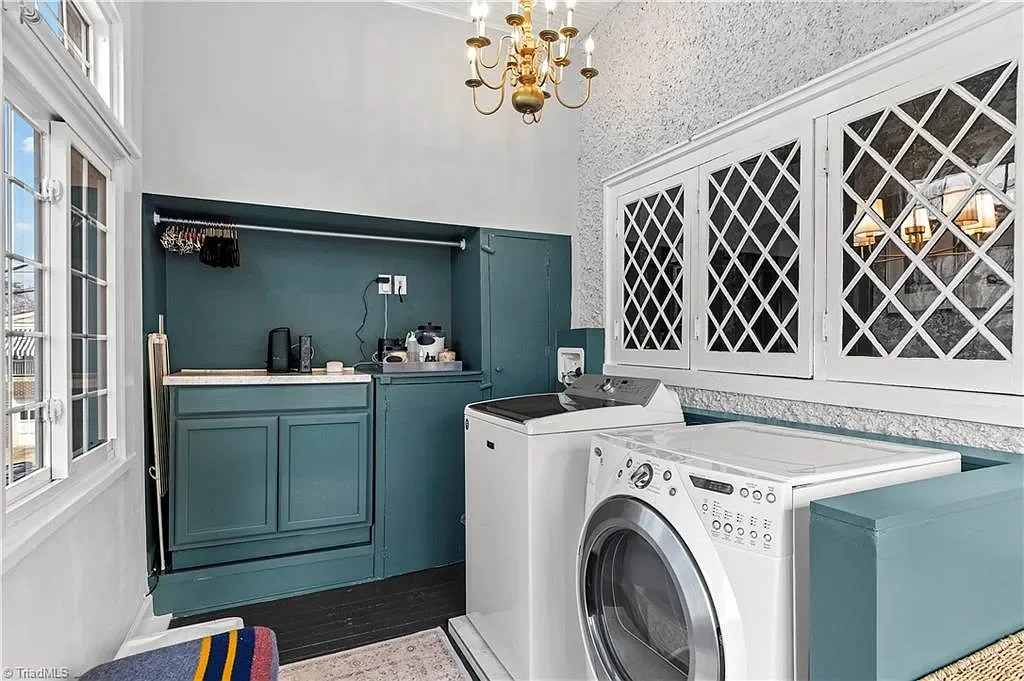 William S Shepherd House 1915 Tudor Winston Salem North Carolina - 21 - laundry.webp