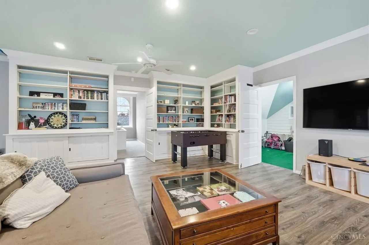 1909 Georgian Revival house Cincinnati Ohio - 69 - media room.webp