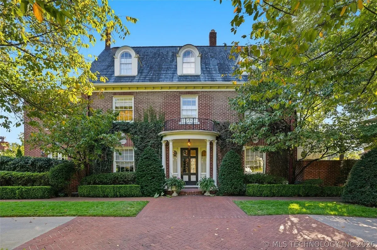 1924 Georgian Revival house Tulsa Oklahoma - 3 - front view.webp