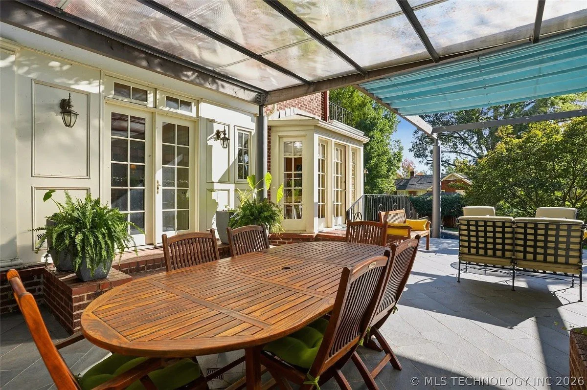 1924 Georgian Revival house Tulsa Oklahoma - 70 - backyard.webp