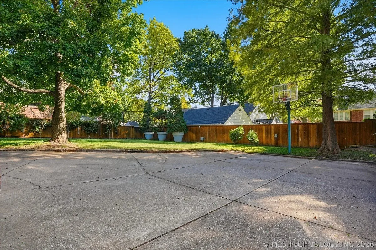 1924 Georgian Revival house Tulsa Oklahoma - 78 - sport court.webp