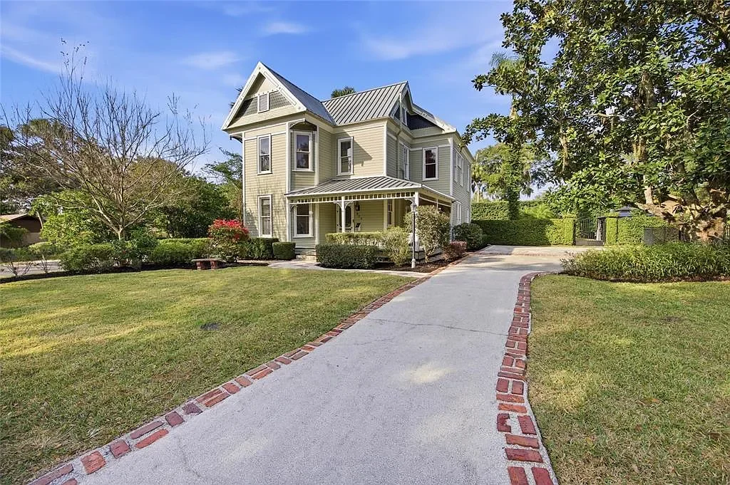 1918 Victorian house Ocala Florida - 2 - front view.webp