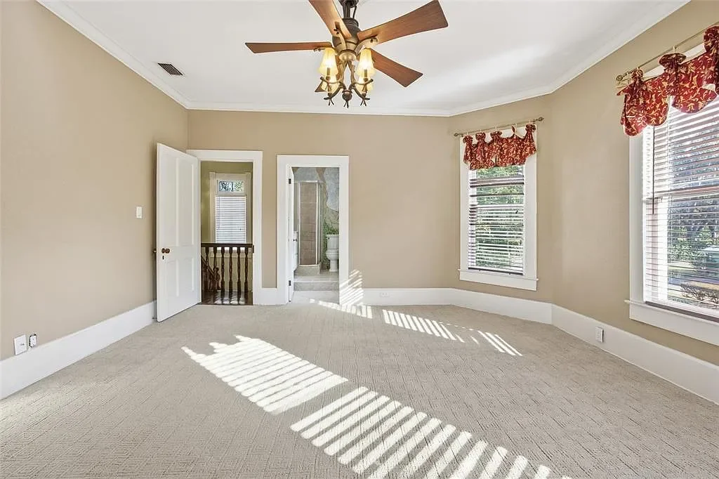 1918 Victorian house Ocala Florida - 28 - bedroom.webp