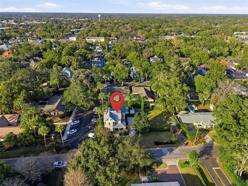1918 Victorian house Ocala Florida - 52 - aerial view.webp