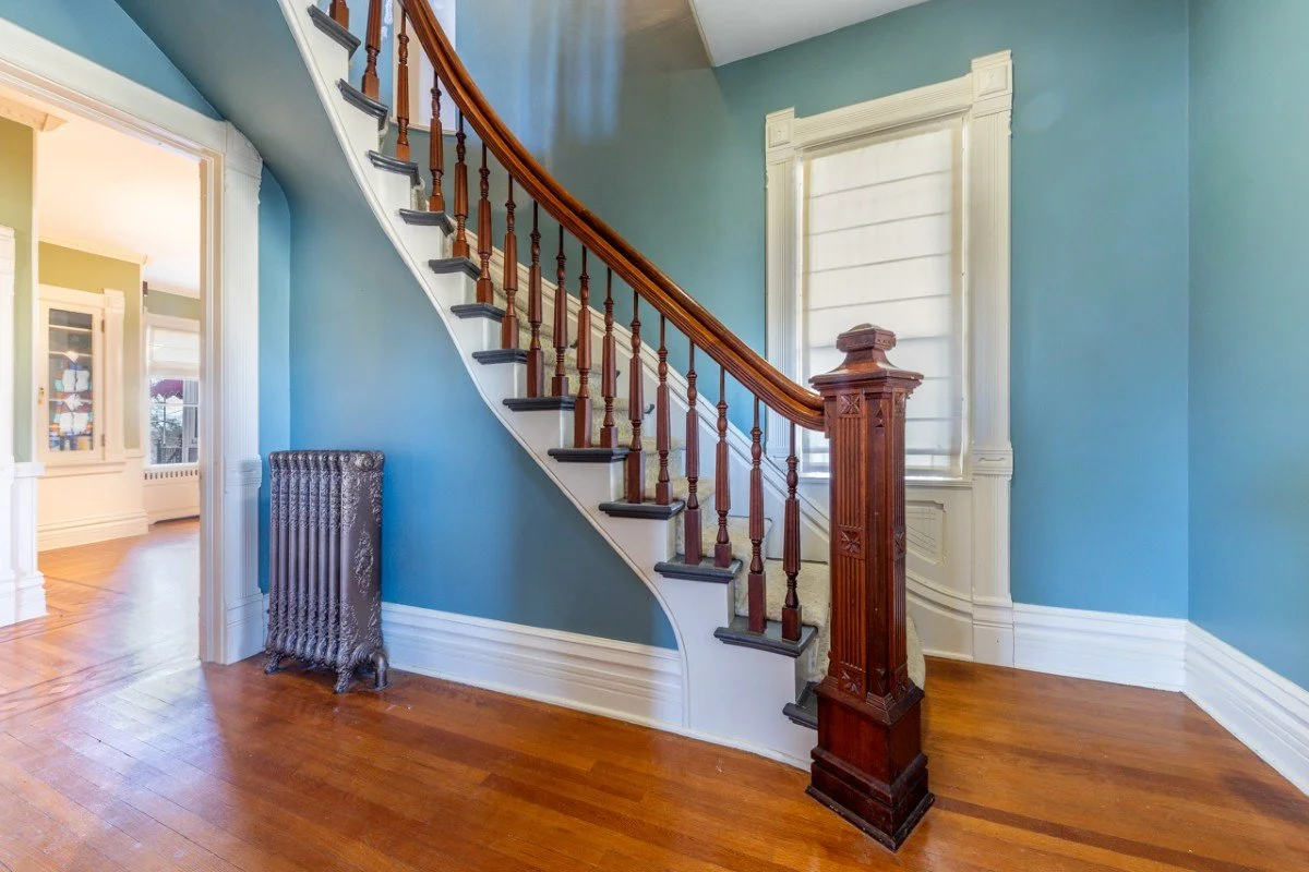 1882 Victorian house Minneapolis Kansa (20).jpg