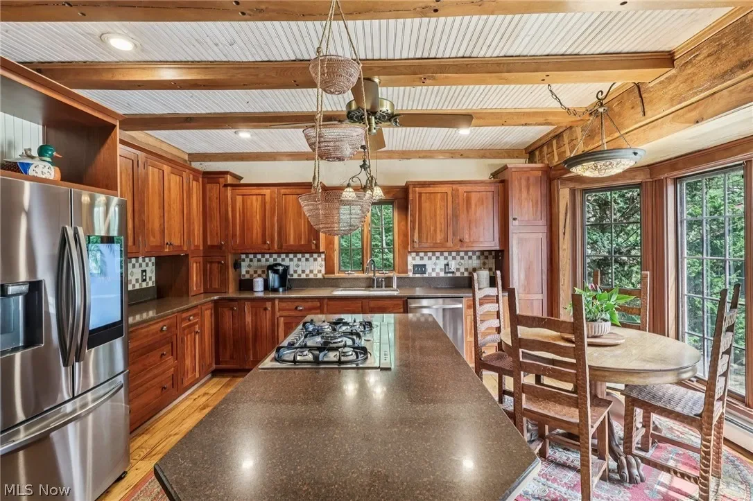 1903 Historic house Avon Ohio - 15 - kitchen.webp