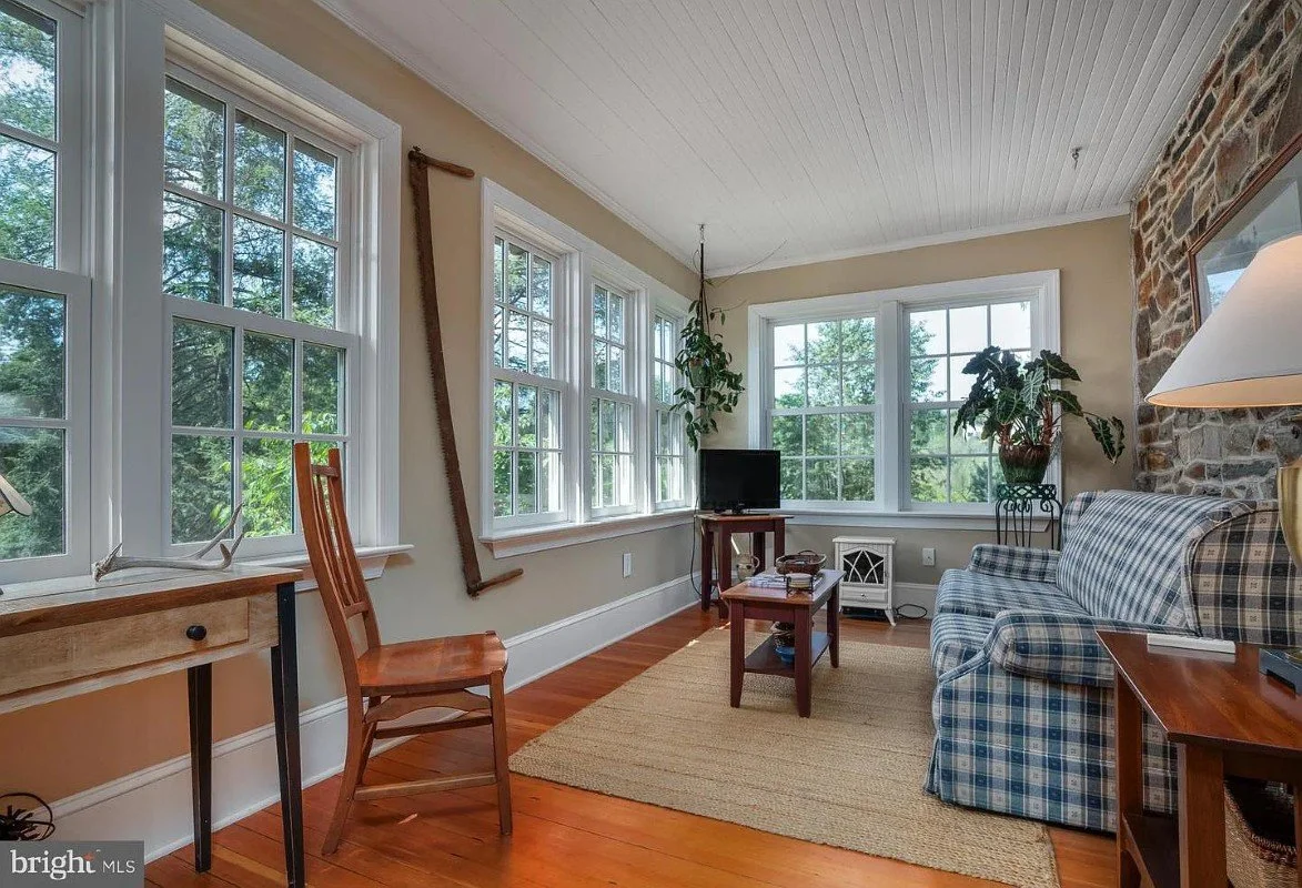 833 Stone Farmhouse West Chester Pennsylvania - 14 - sunroom.webp