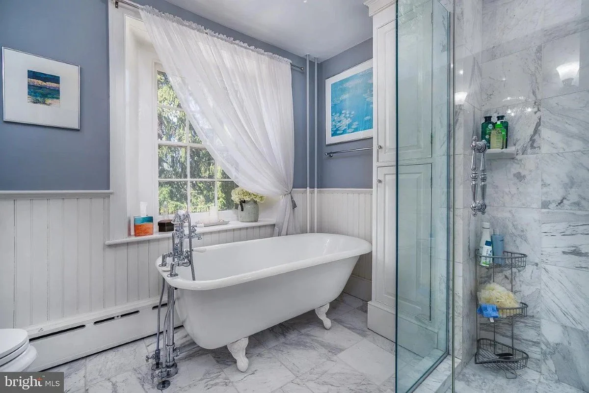 833 Stone Farmhouse West Chester Pennsylvania - 23 - bathroom.webp