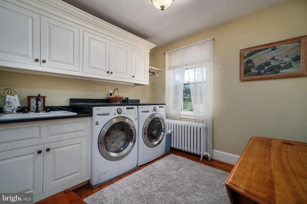 833 Stone Farmhouse West Chester Pennsylvania - 27 - laundry.webp