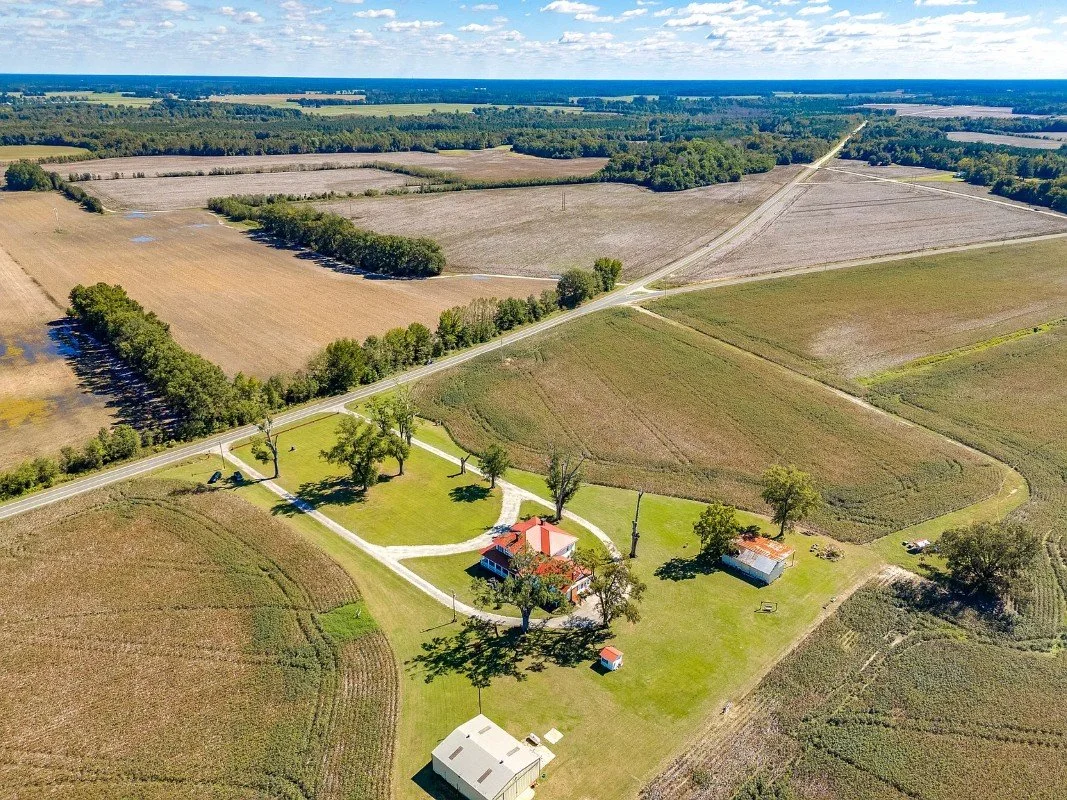 1920 Colonial house Bishopville South Carolina - 35 - aerial view.webp