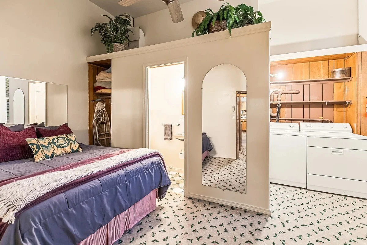 The Historic Junction Courthouse 1903 Edwardian Junction Utah - 73 - bedroom.webp