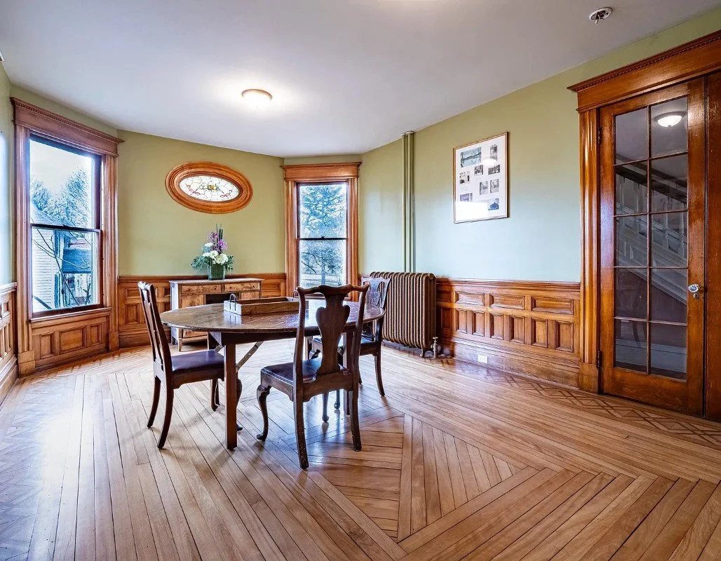 The C W Humphrey House 1920 Queen Anne and Colonial Revival Poultney Vermont - 32 - dining room.webp