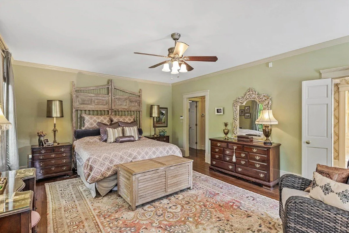 1927 Italian Renaissance Revival house Memphis Tennessee - 18 - bedroom.webp