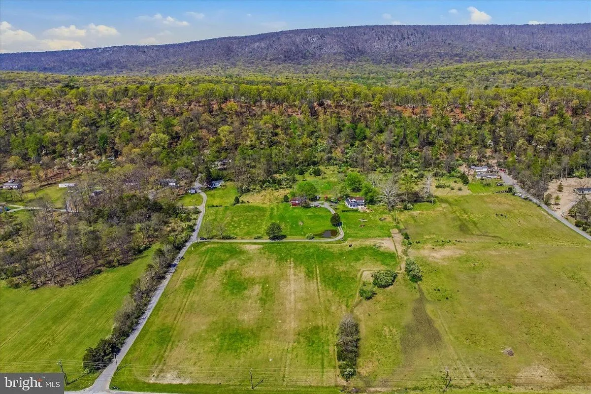 1888 Farmhouse Berkeley Springs West Virginia - 58 - aerial view.webp