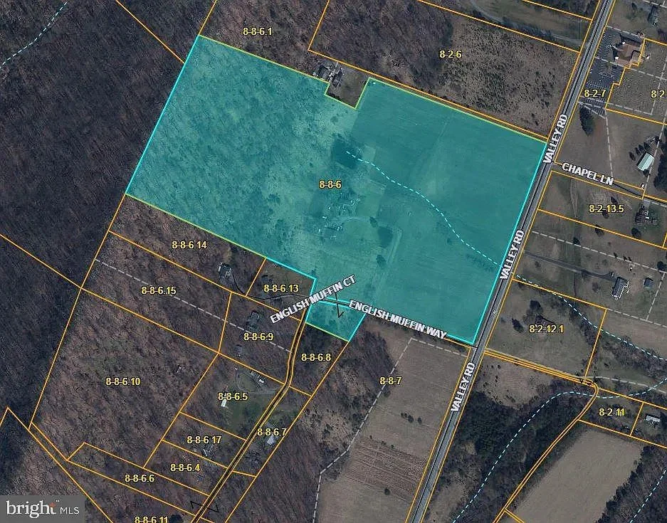 1888 Farmhouse Berkeley Springs West Virginia - 69 - acreage.webp