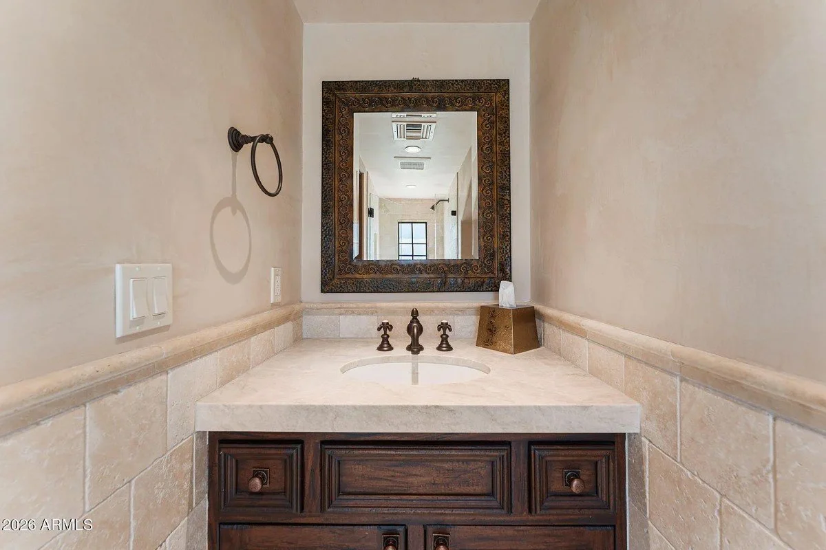 The Stone House 1934 Tudor Revival Phoenix Arizona - 22 - bathroom.webp