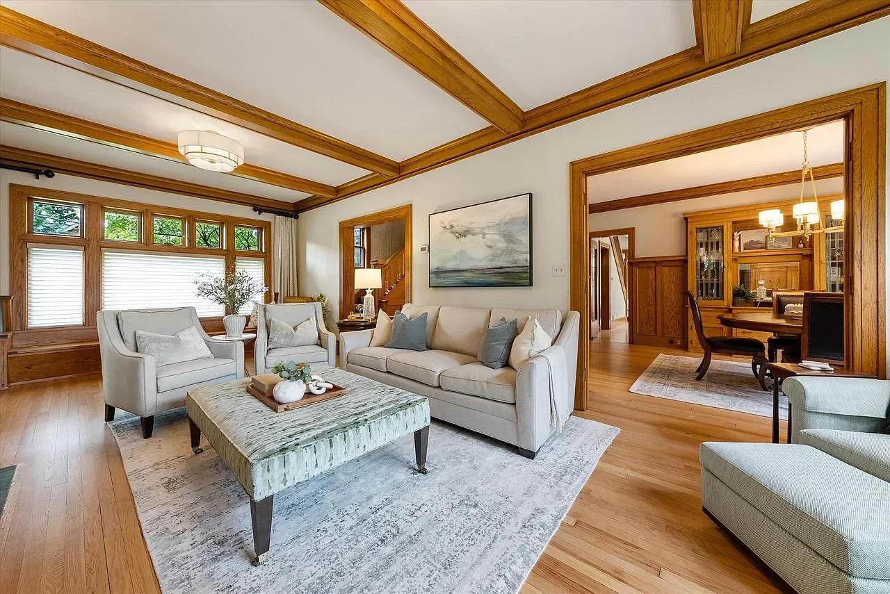1907 Tudor Revival house Cedarburg Wisconsin - 20 - living room.webp