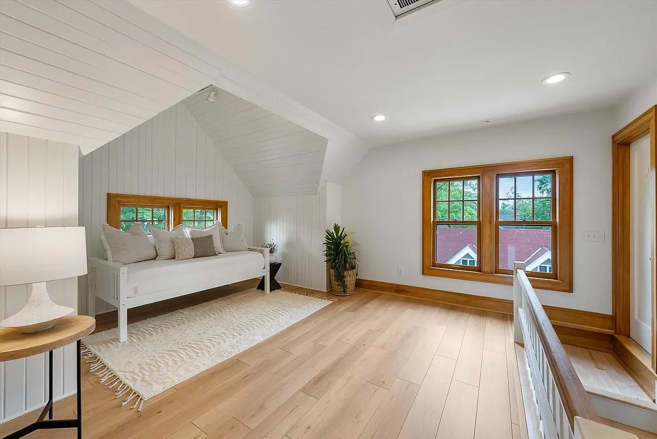 1907 Tudor Revival house Cedarburg Wisconsin - 37 - top floor.webp