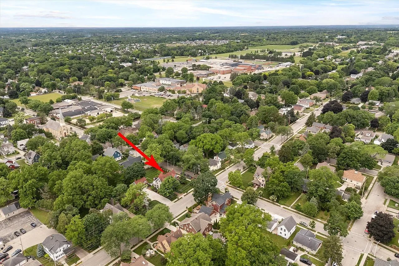 1907 Tudor Revival house Cedarburg Wisconsin - 73 - aerial view.webp