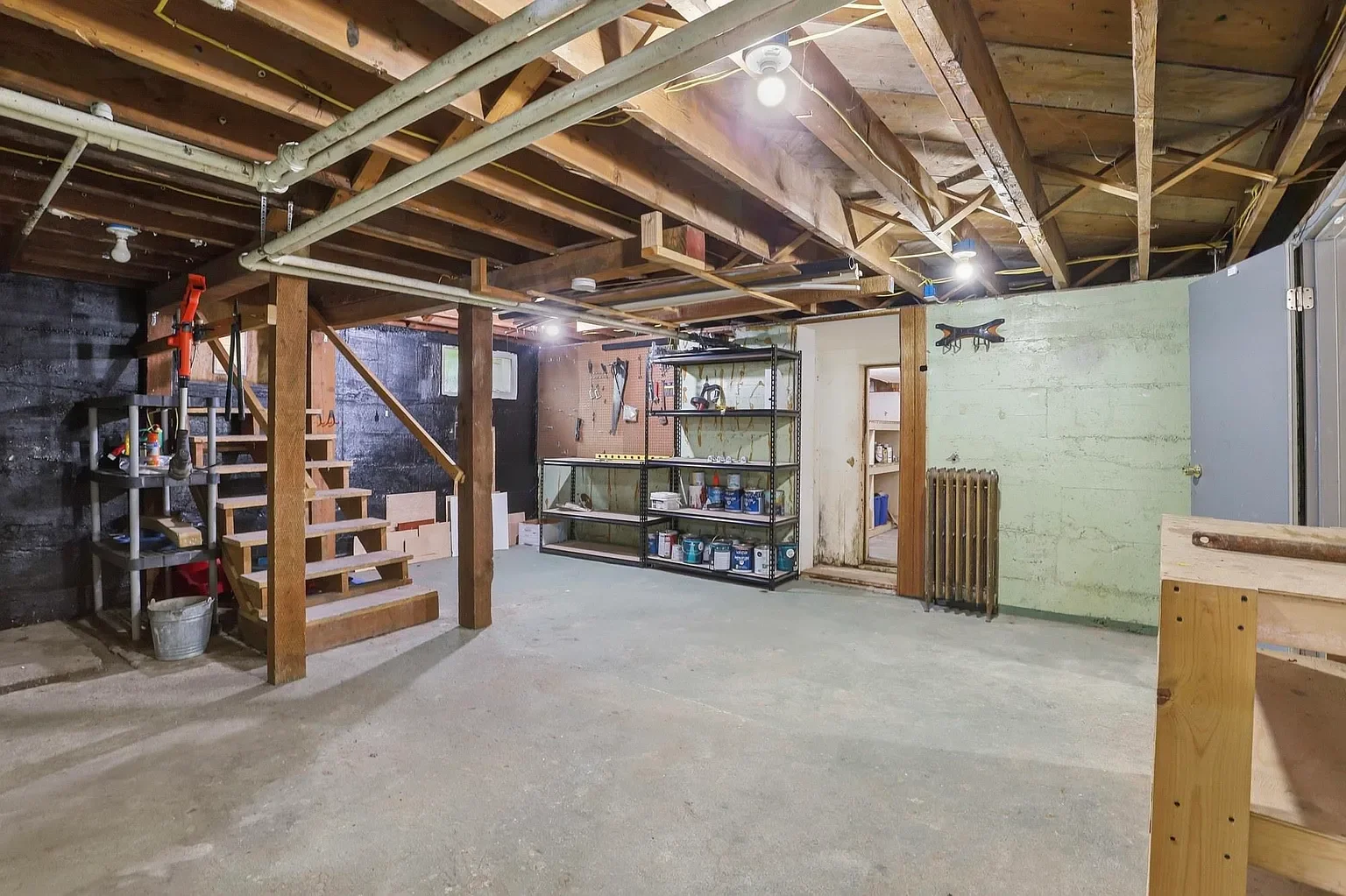 1908 Colonial Revival house Tekoa Washington - 44 - basement.webp