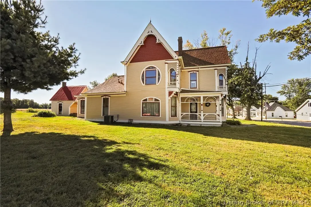 1858 Queen Anne house Campbellsburg Indiana - 5 - back view.webp