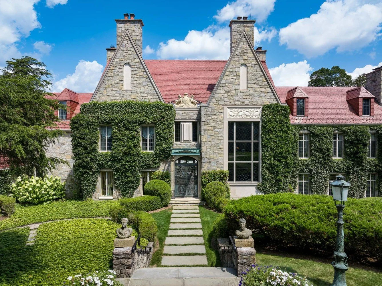 Hillandale 1900 European manor in Stamford Connecticut (2).jpg