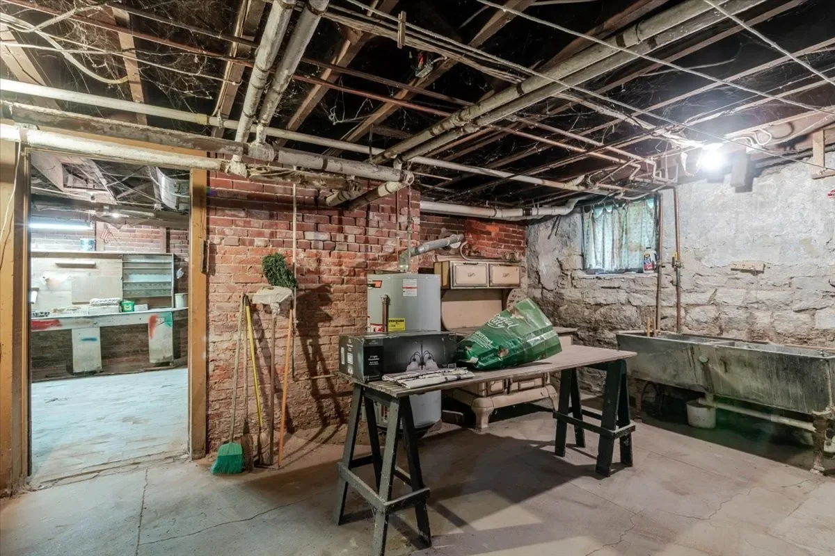 1899 Victorian house Chenoa Illinois - 34 - basement.webp