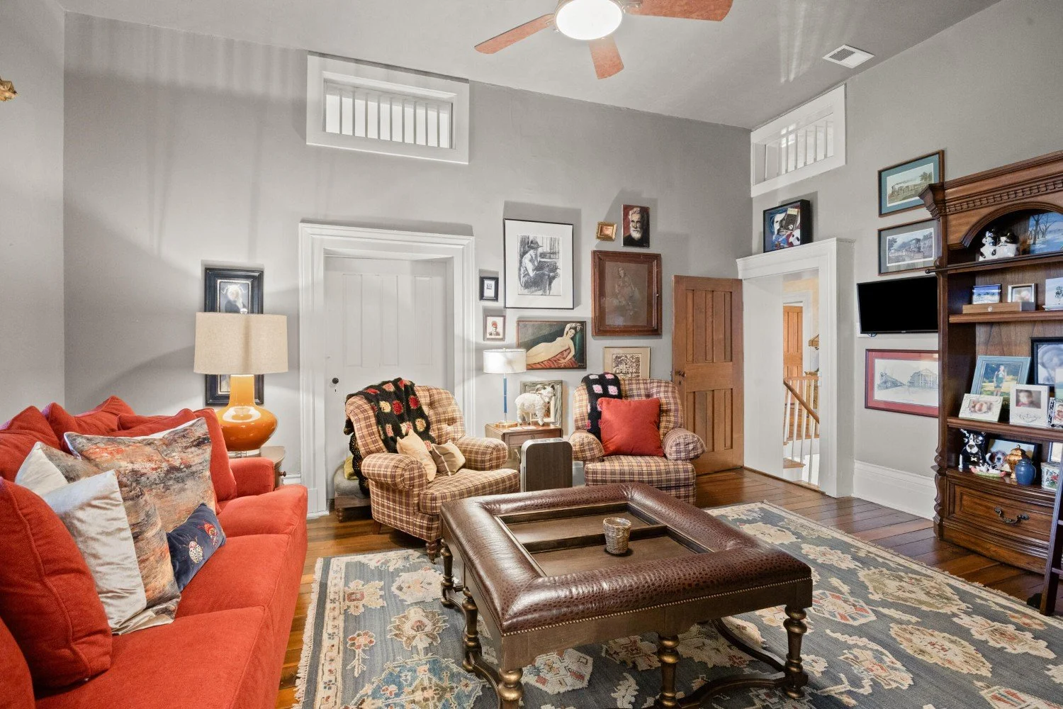 Highland Hall 1855 Greek Revival house Lexington Kentucky - 39 - relax room.jpeg