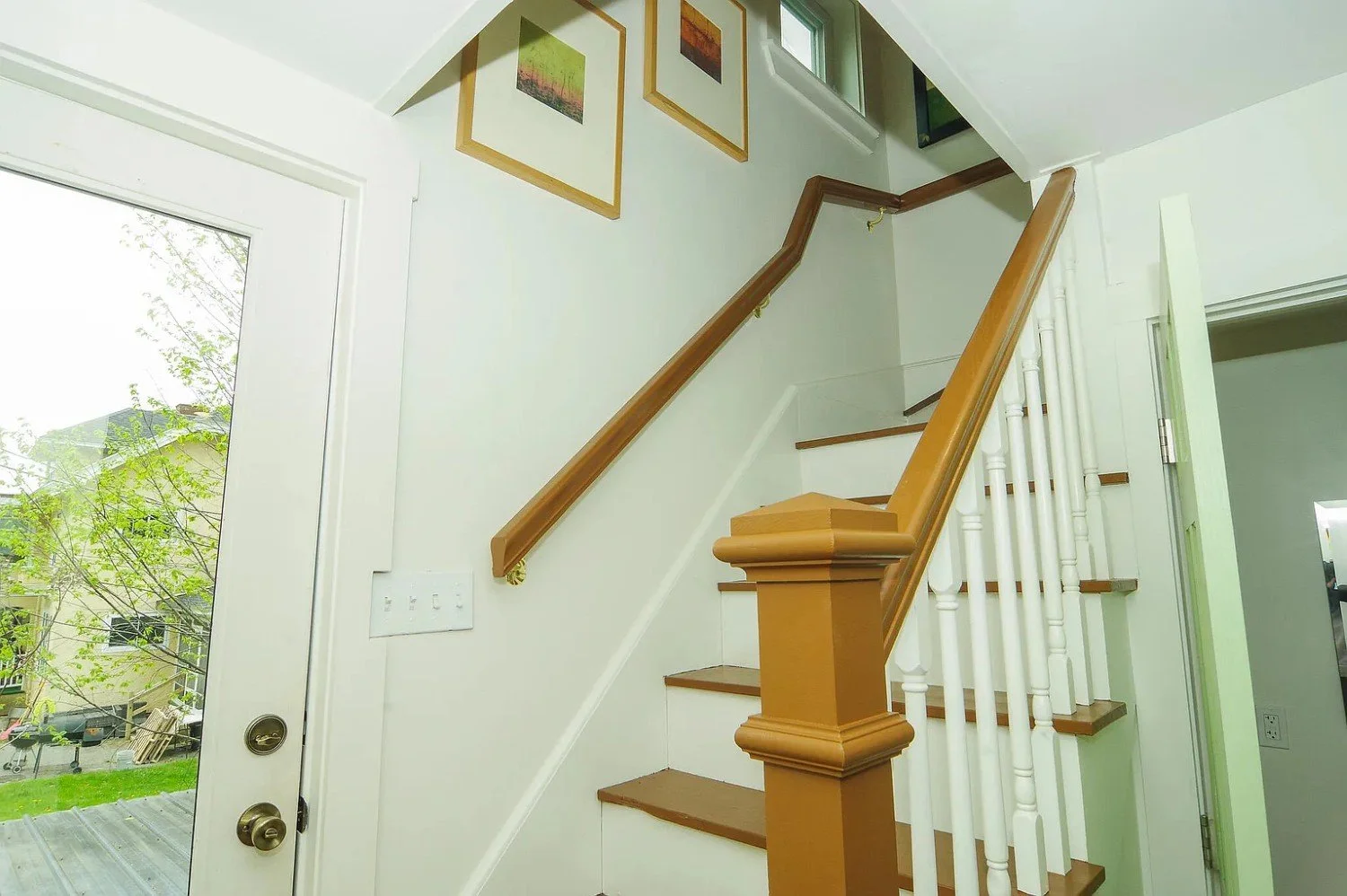 1850 Victorian house Dexter Maine - 32 - stairs.webp