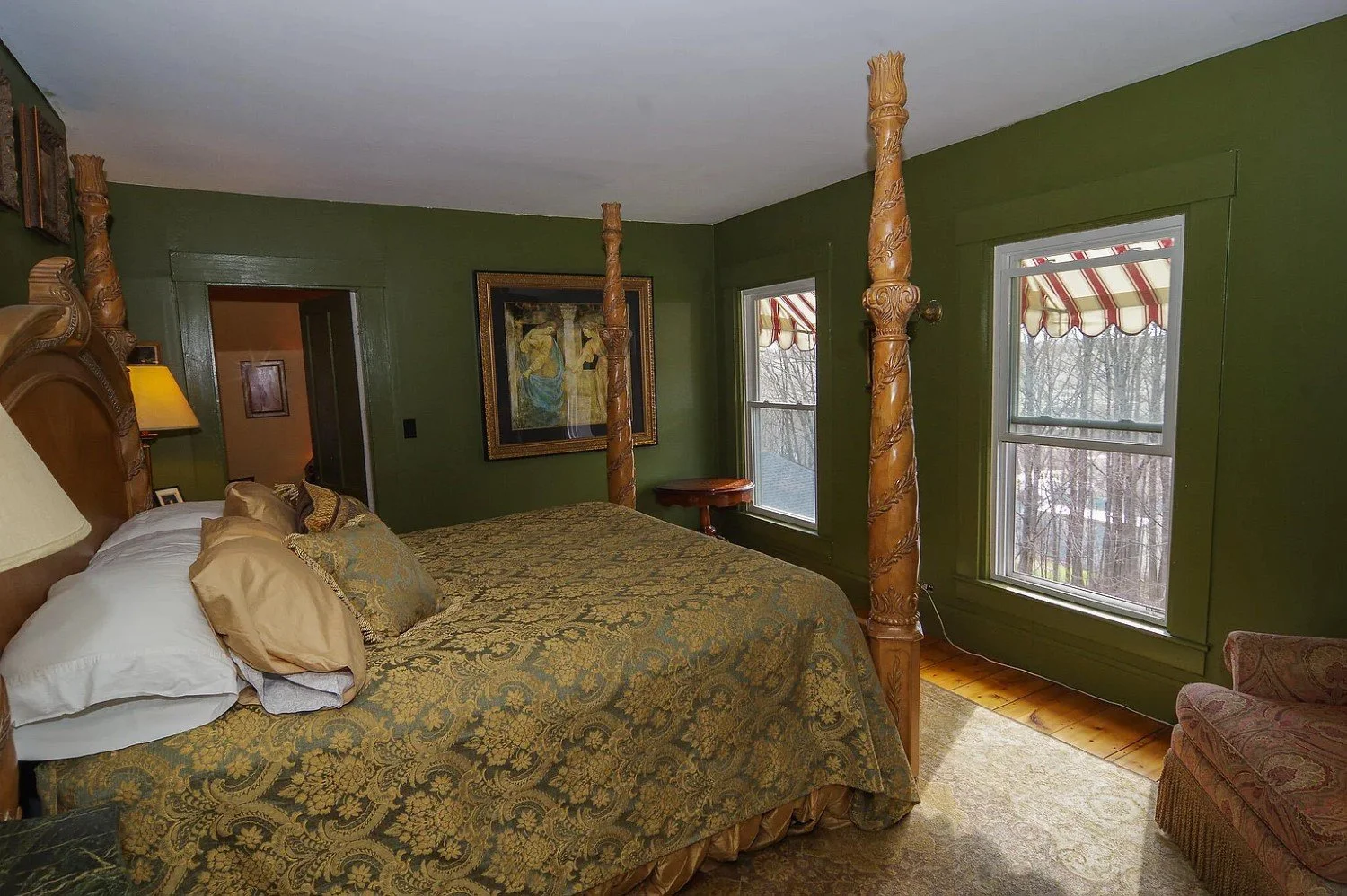 1850 Victorian house Dexter Maine - 42 - bedroom.webp