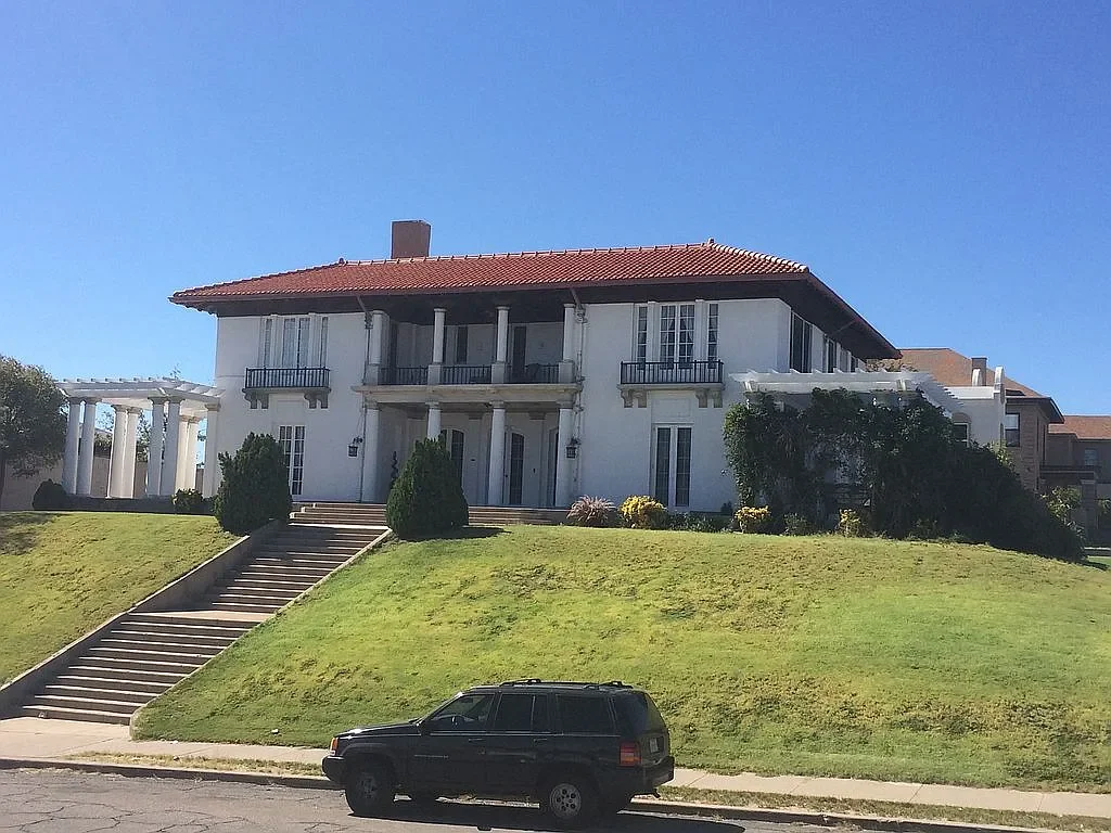 The Kohlberg Residence 1910 Mediterranean Revival El Paso Texas - 1 - front view.webp