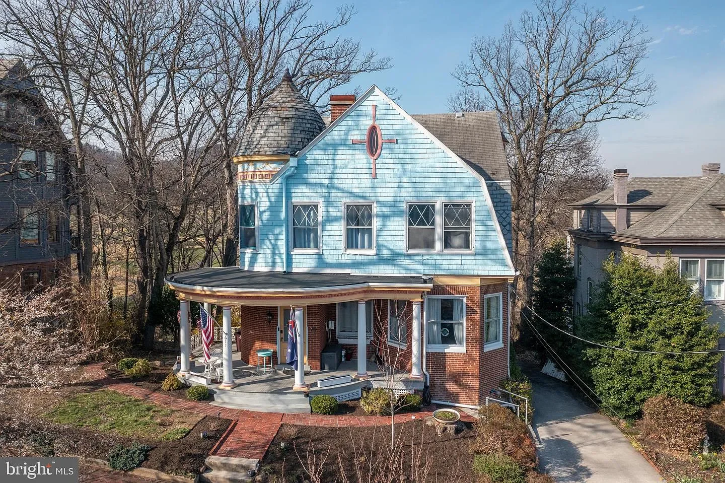 1901 Victorian house in Cumberland, Maryland - $415k