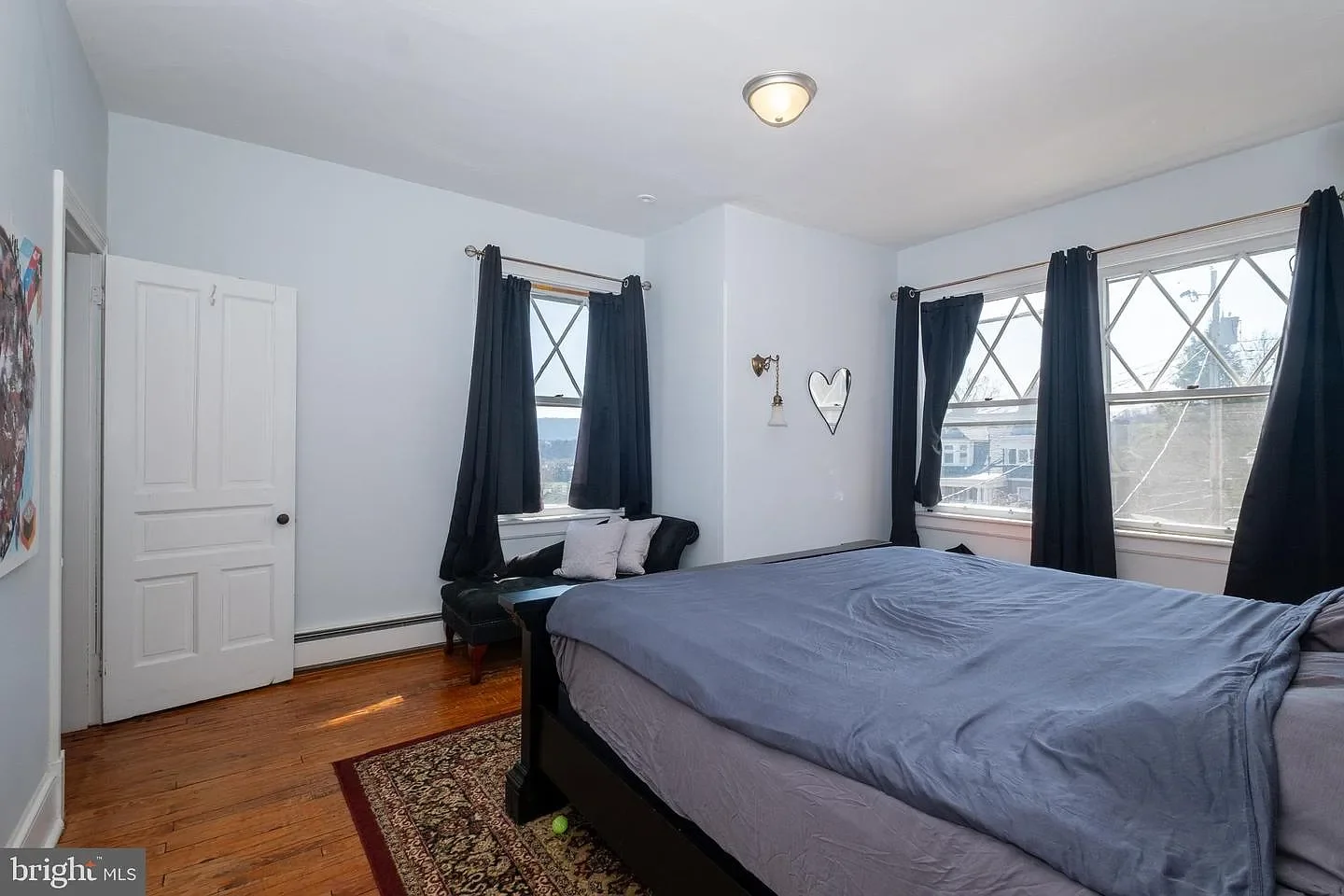 1901 Victorian house Cumberland Maryland - 32 - bedroom.webp