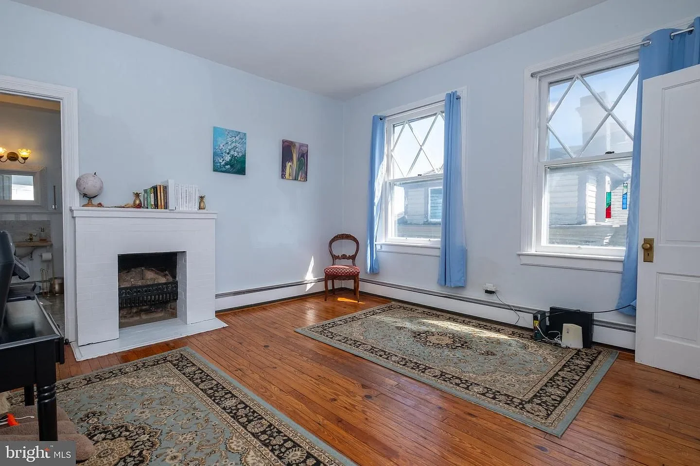 1901 Victorian house Cumberland Maryland - 36 - bedroom.webp
