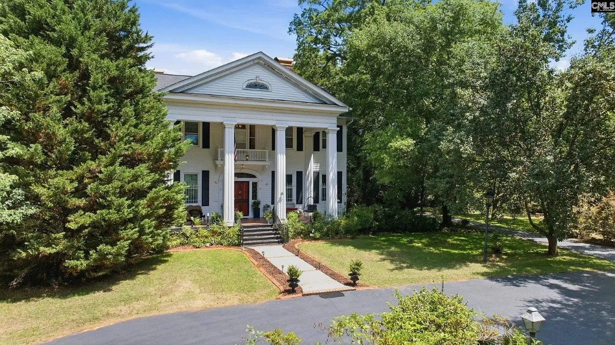 Honeysuckle Acres 1927 Neoclassical Revival Winnsboro South Carolina - 73 - front view.webp
