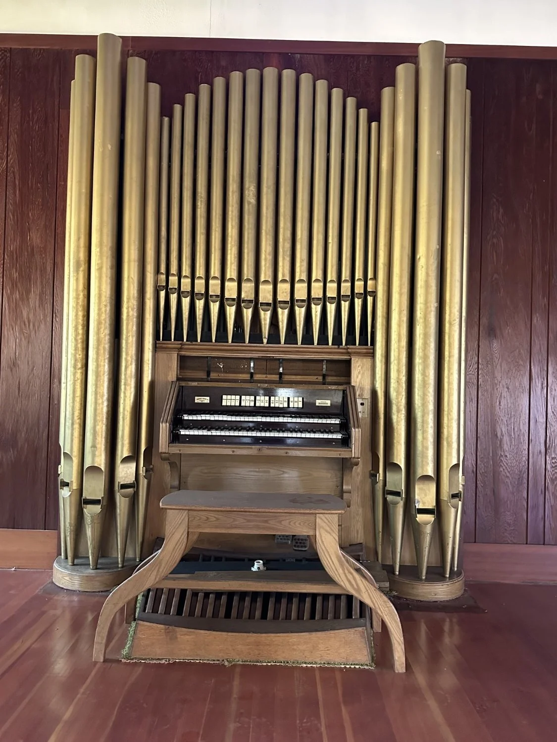 17 Built in organ.jpeg