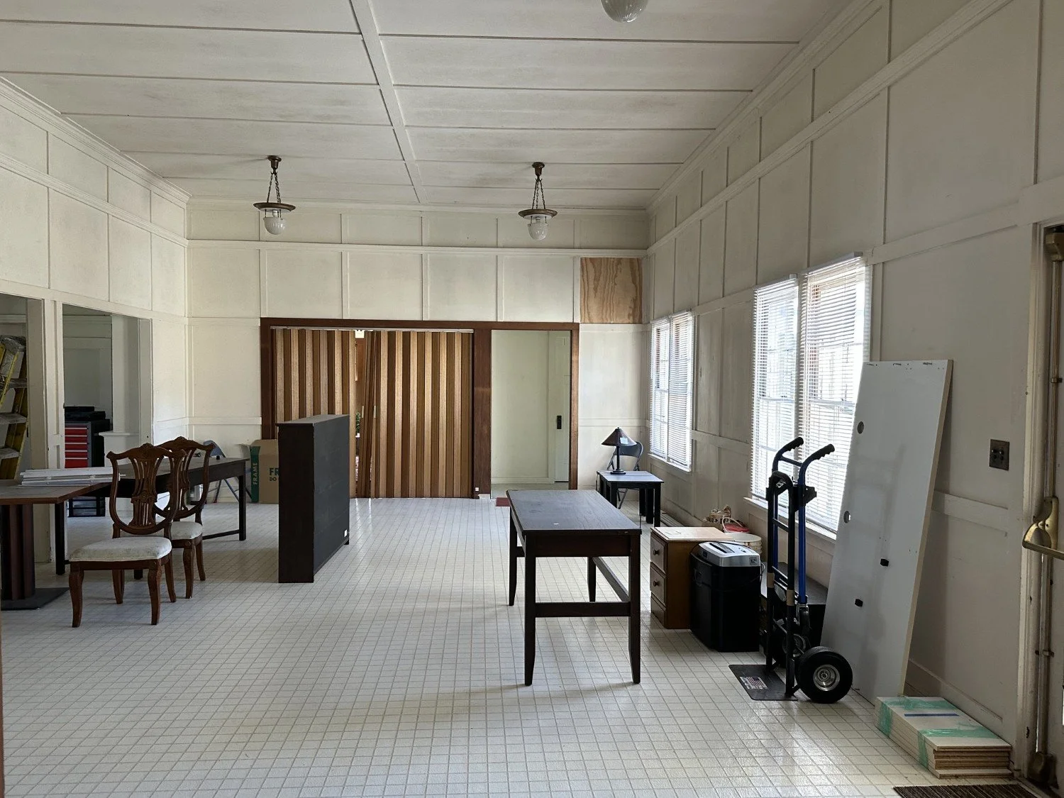 22 Gathering Room.jpeg