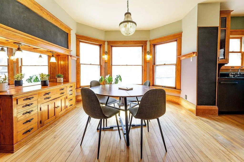 1905 Victorian house in Montevideo, Minnesota - $239k (13).webp