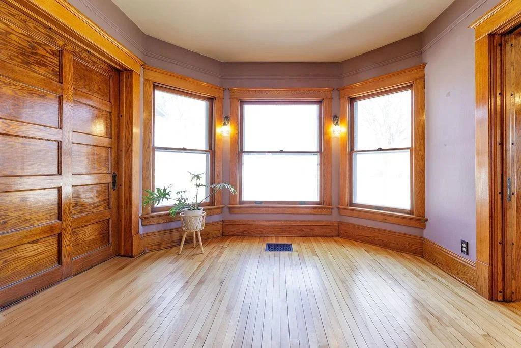 1905 Victorian house in Montevideo, Minnesota - $239k (20).webp