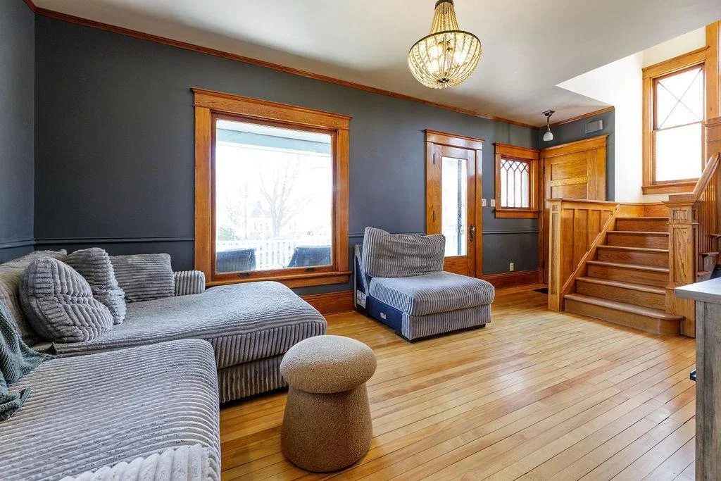 1905 Victorian house in Montevideo, Minnesota - $239k (23).webp