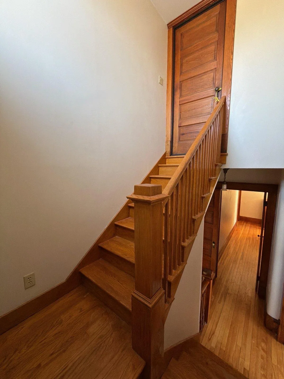 1905 Victorian house in Montevideo, Minnesota - $239k (43).webp